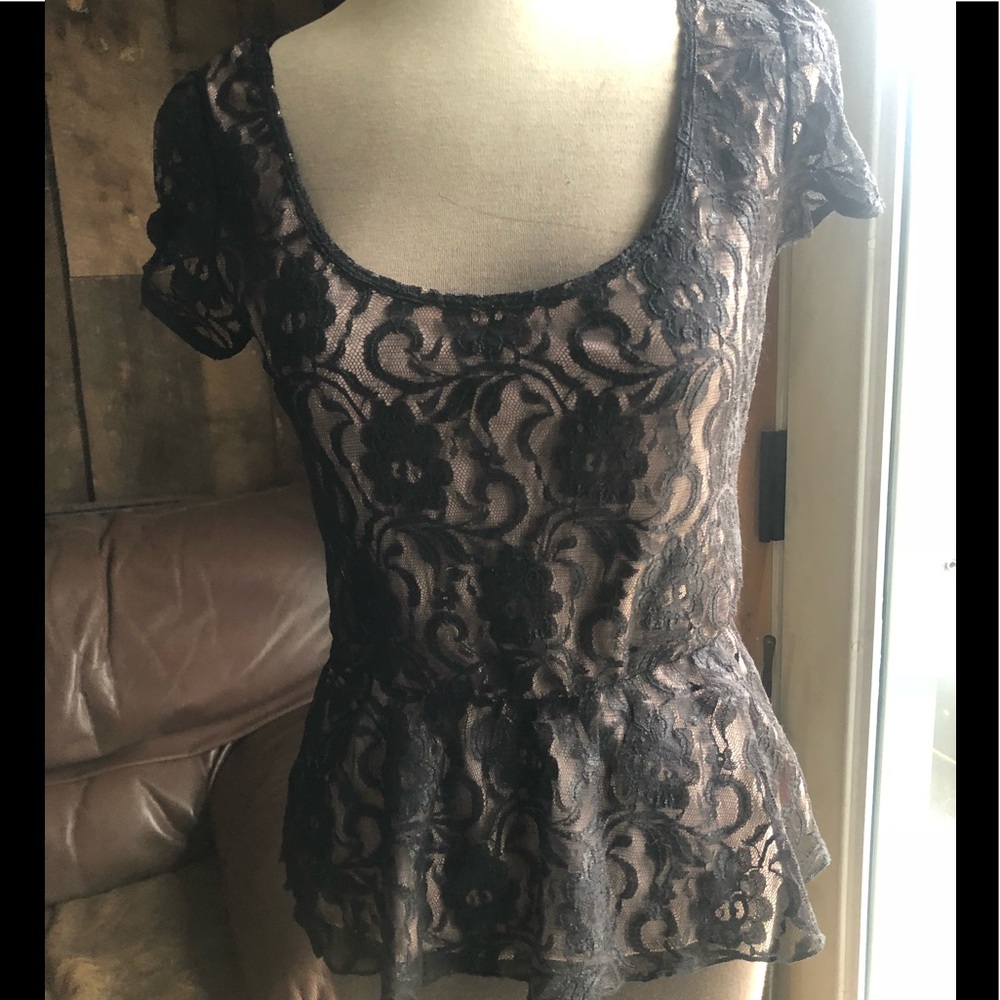 Women’s Peplum Top